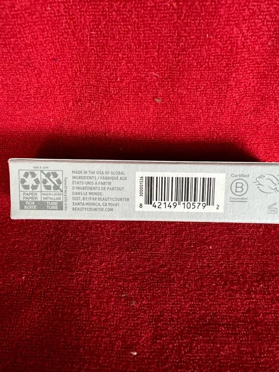 beautycounter Sheer Genius Conditioning Lipstick - Raisin - Picture 3 of 4